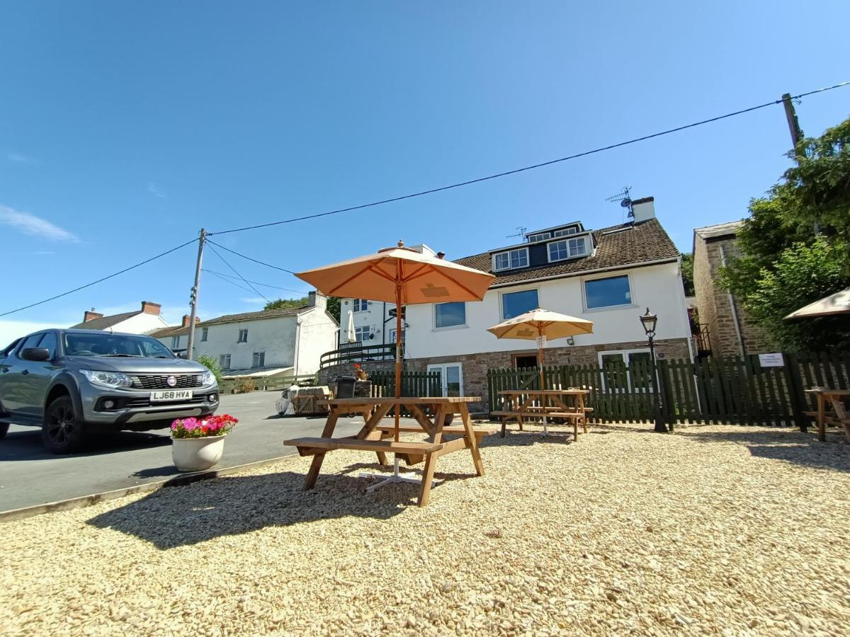 The Harp Inn Glasbury Exterior foto